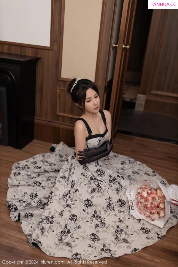 鱼子酱fish  [XiuRen]高清写真图 2024.02.19 No.8109 鱼子酱Fish 生日主题第7张图片